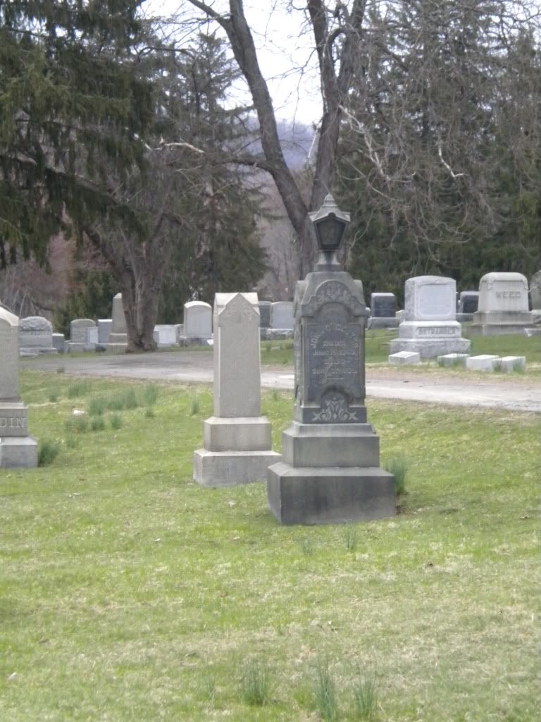 Cemetery Hunters Woodlawn Cemetery, New Windsor